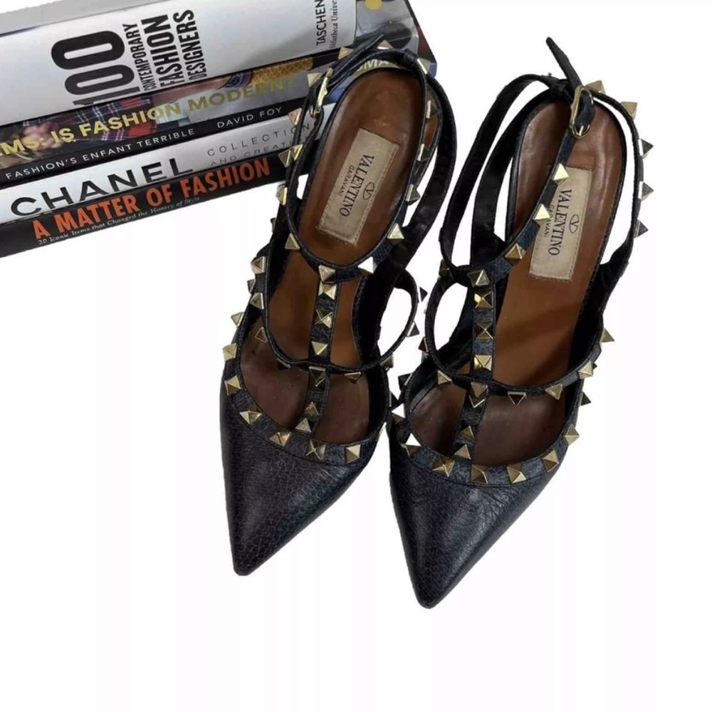 Valentino Garavani Rockstud Heels Ankle Strap Pumps - Picture 3 of 16